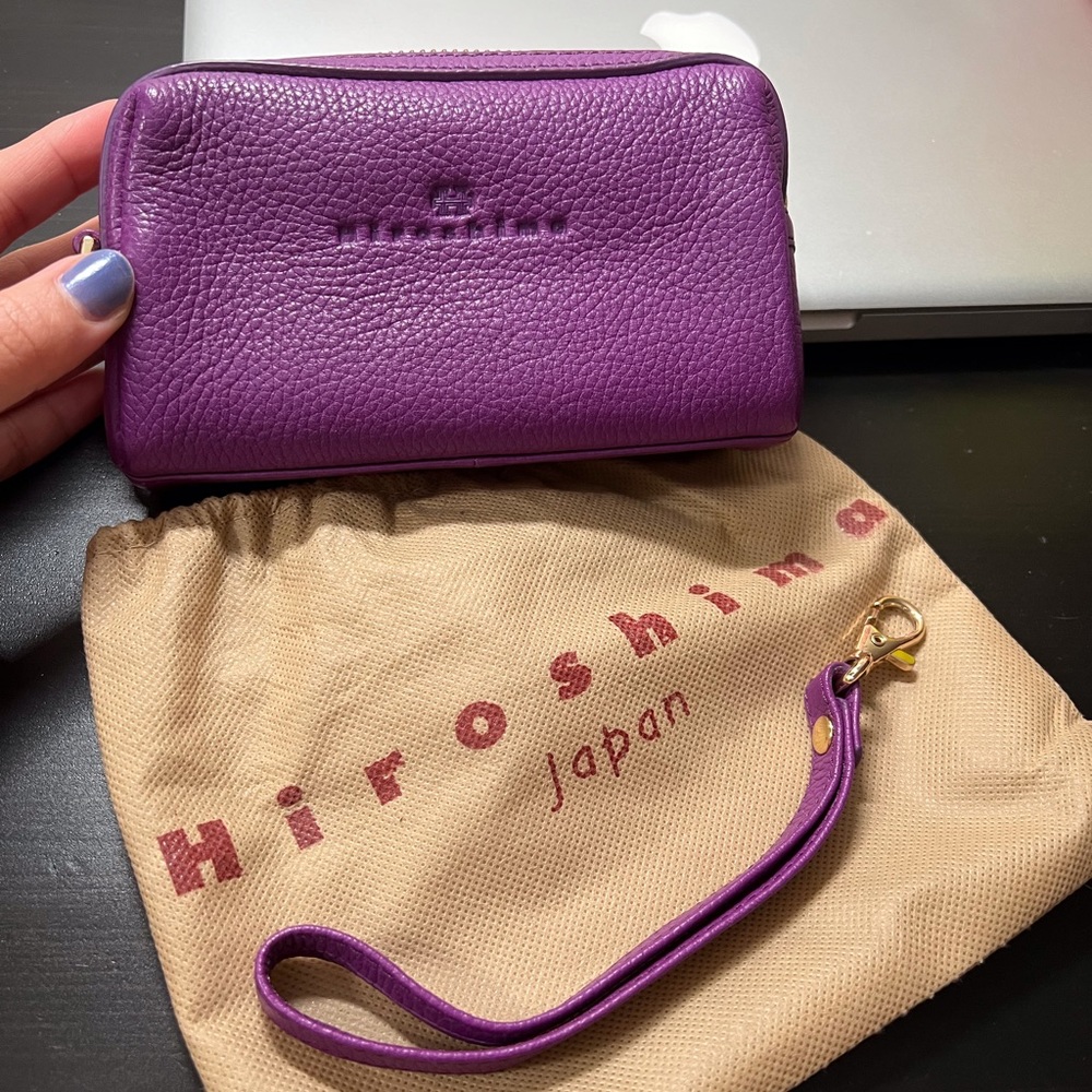 authentic leather handbag / keybag